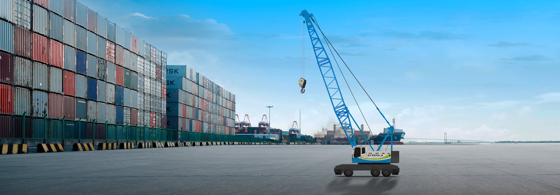 純電動(dòng)港口輪胎起重機(jī)